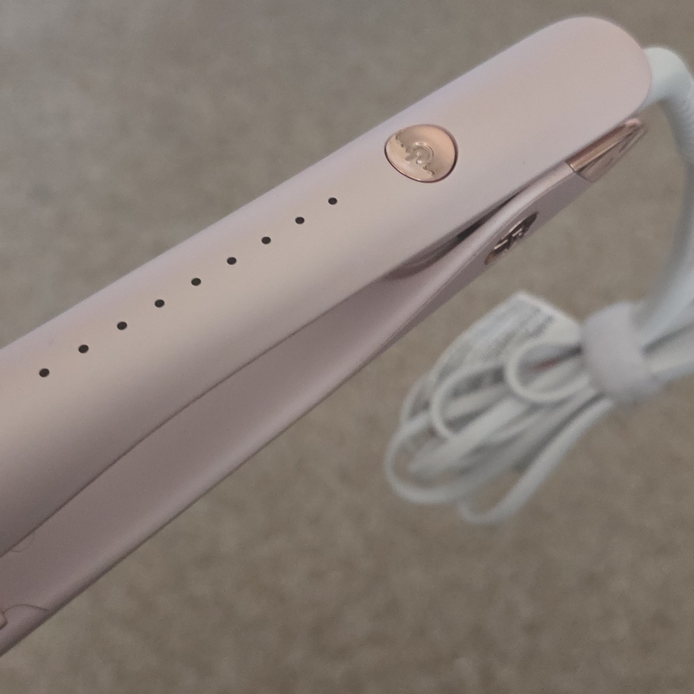 T3 SinglePass Smooth X Professional Flat Iron with Extra-Long Plates - Picture 4 of 5
